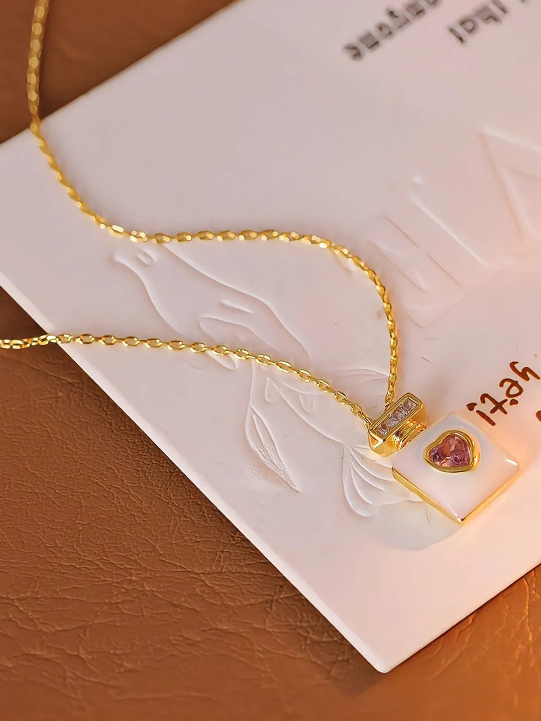 PERFUME BOTTLE SET