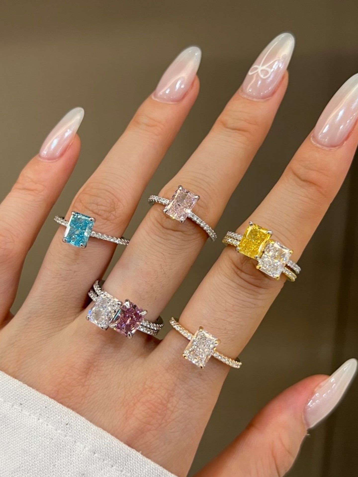 ICE-CUT ZIRCON RING