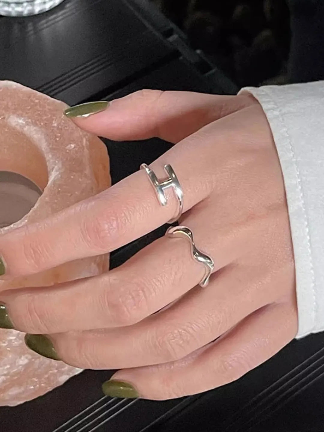 H INITIAL RING