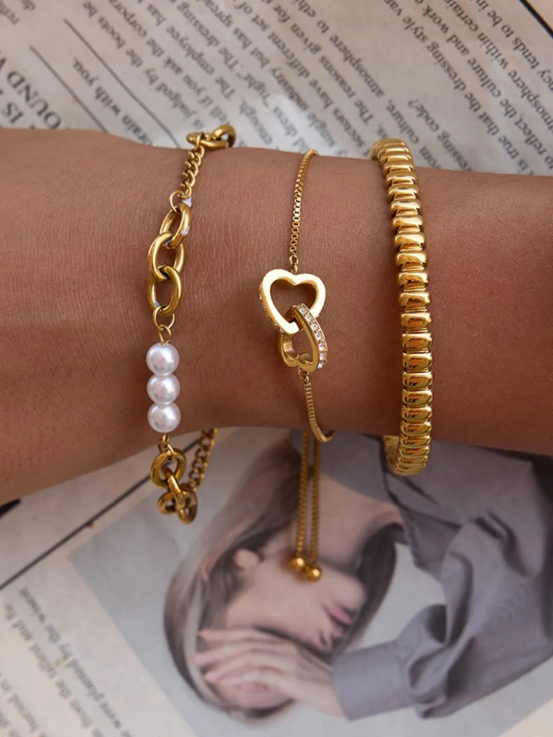 PEARL BRACELET