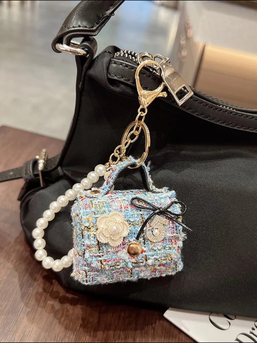 FLEUR SATCHEL CHARM