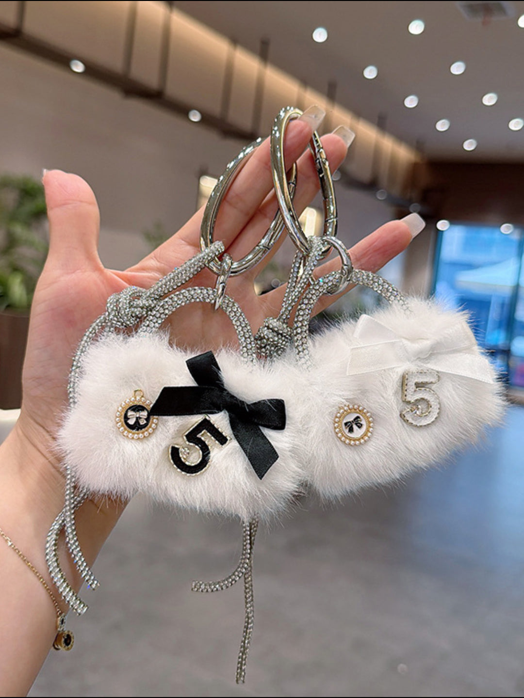 FROSTED BOW CHARM