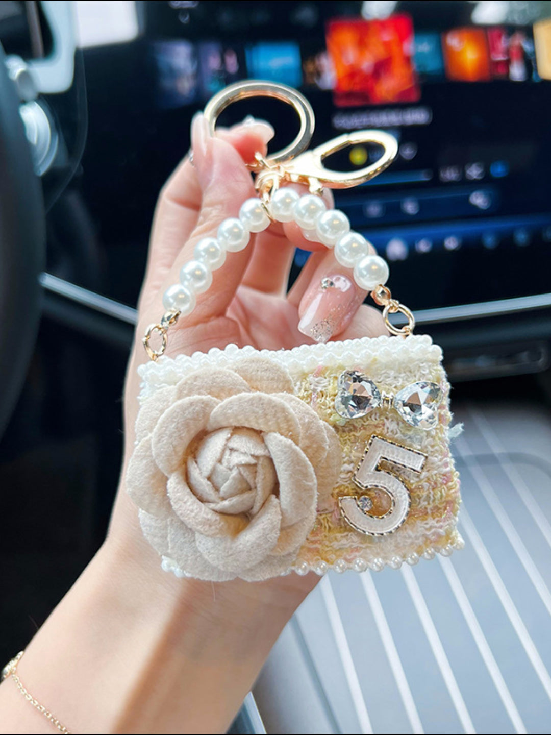 ROSETTE PURSE CHARM