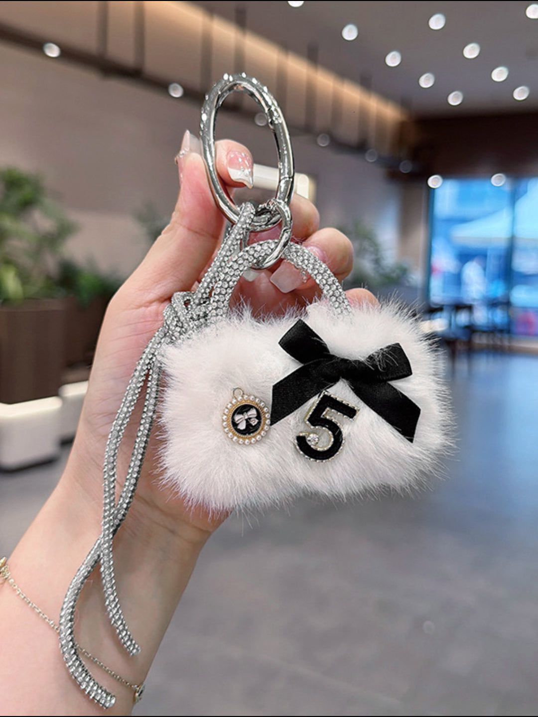 FROSTED BOW CHARM