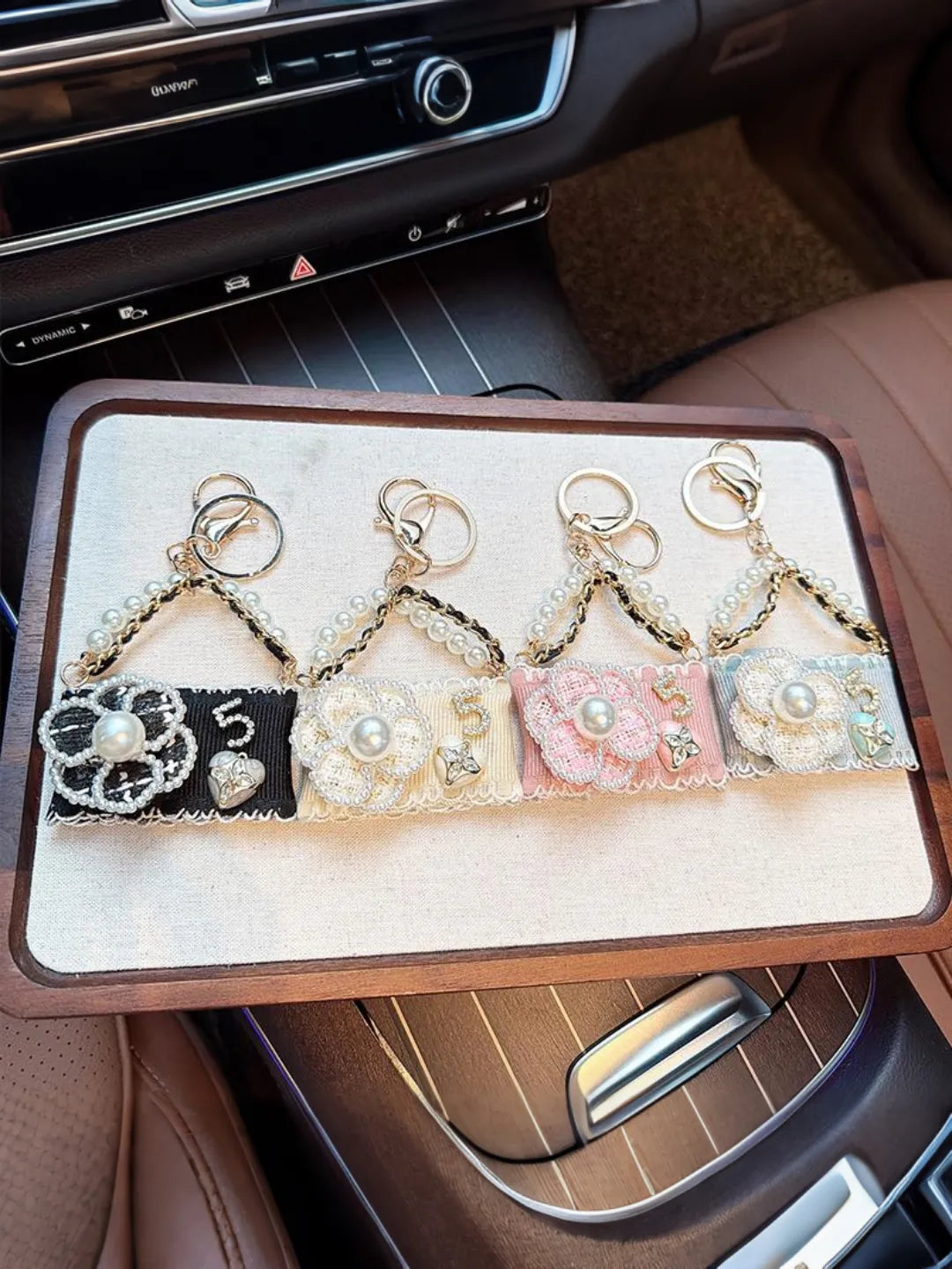 PARLOR BLOOM BAG CHARM