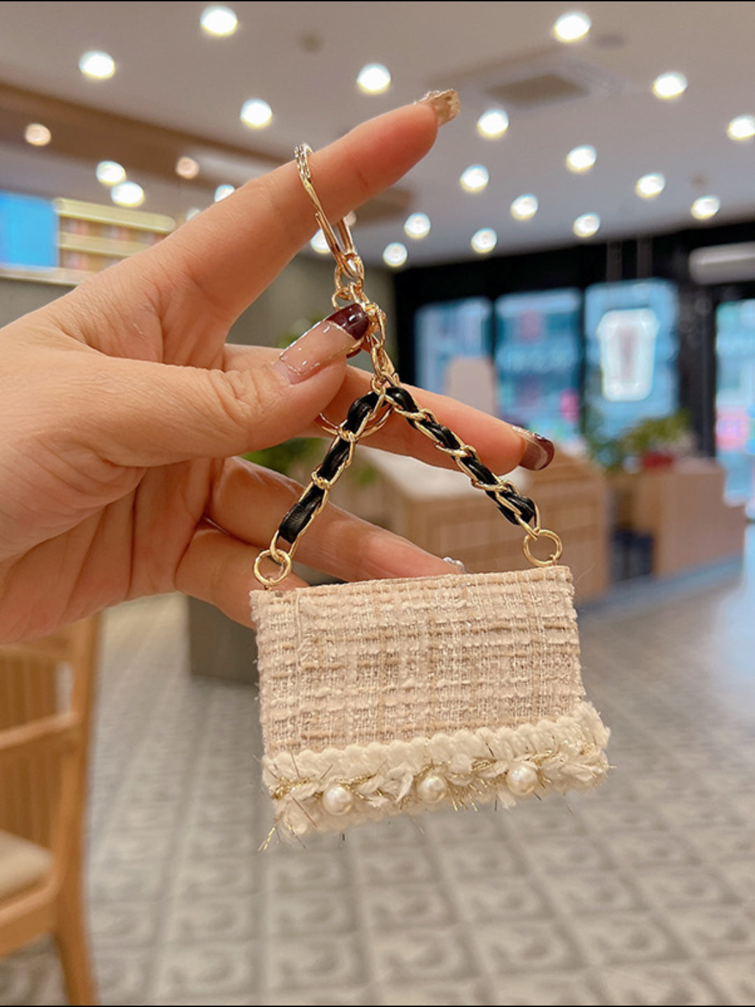 RIBBON REVERIE BAG CHARM