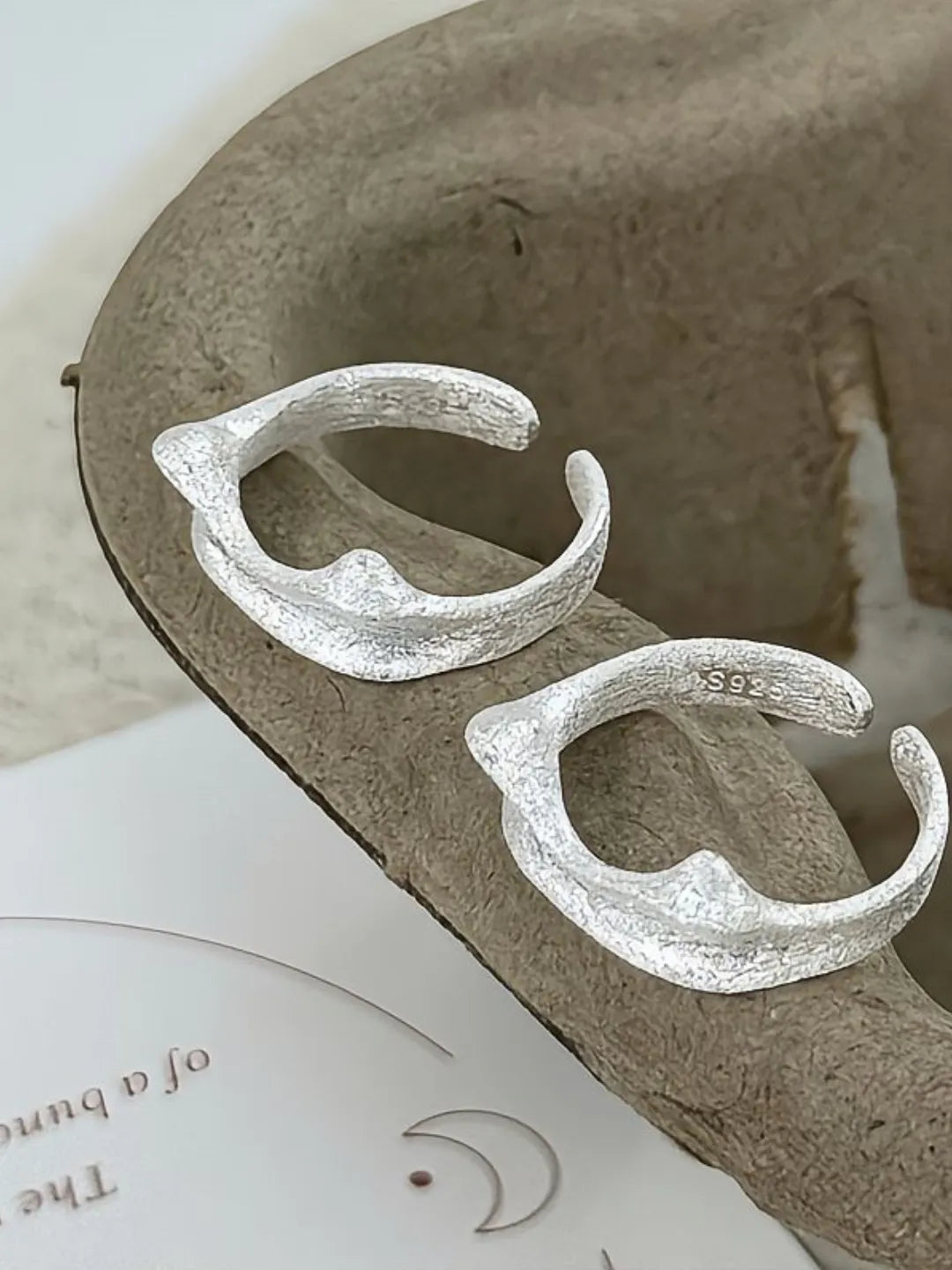 CAT MATTE SILVER RING