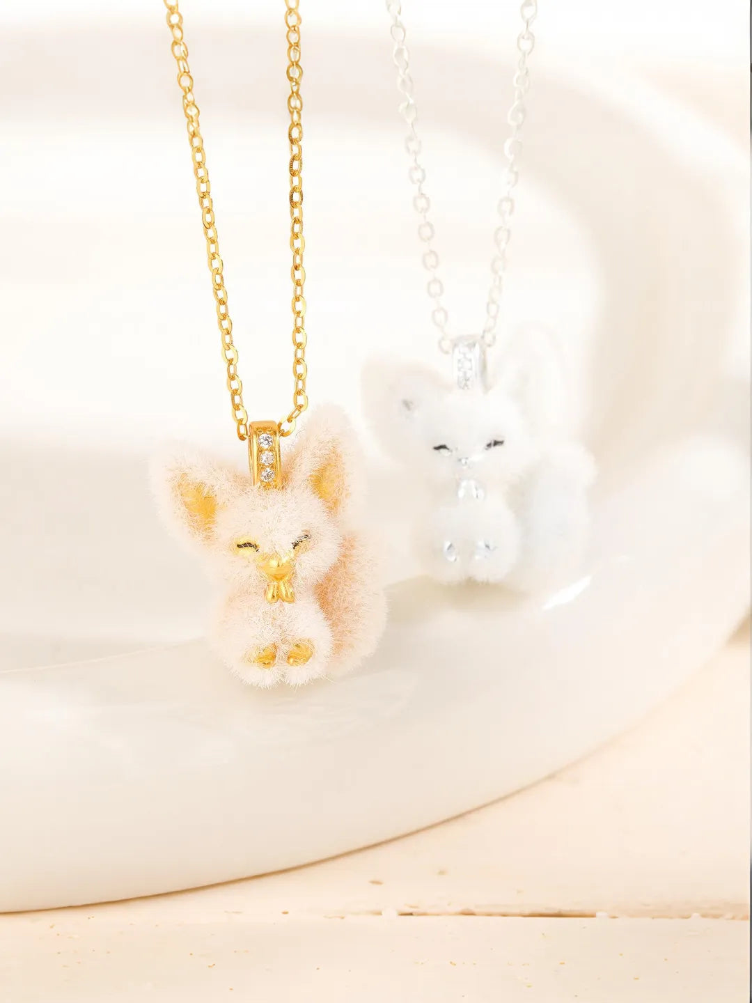 FOX CHARM
