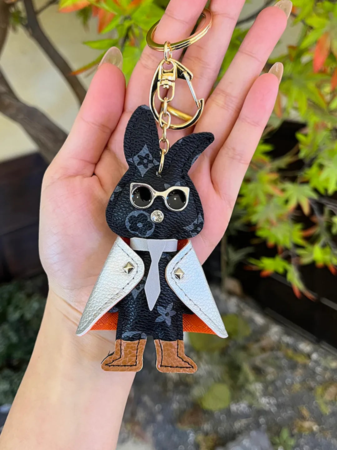 DAPPER RABBIT CHARM