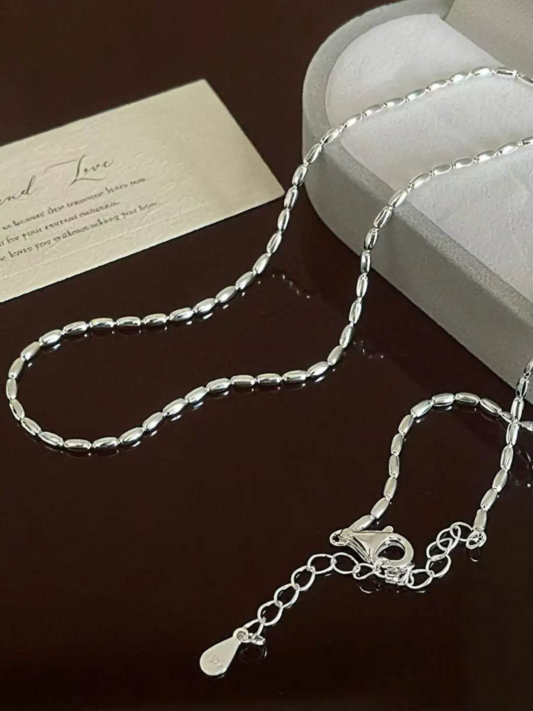 OLIVE BEAD CHAIN