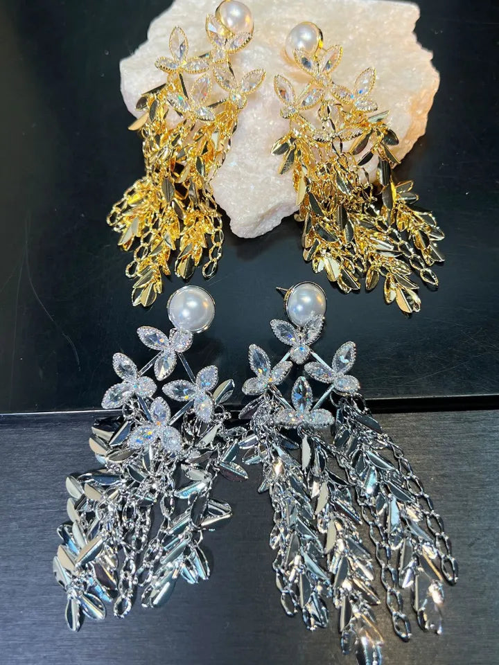 FRENCH FLOWER TASSELS