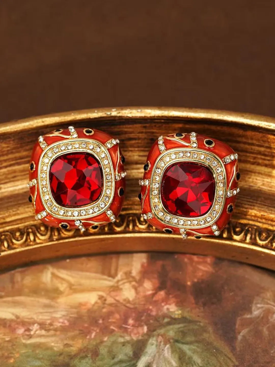 ENAMEL TEXTURE EARRINGS