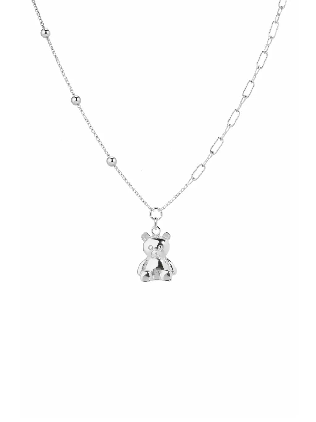 クマのペンダントネックレス