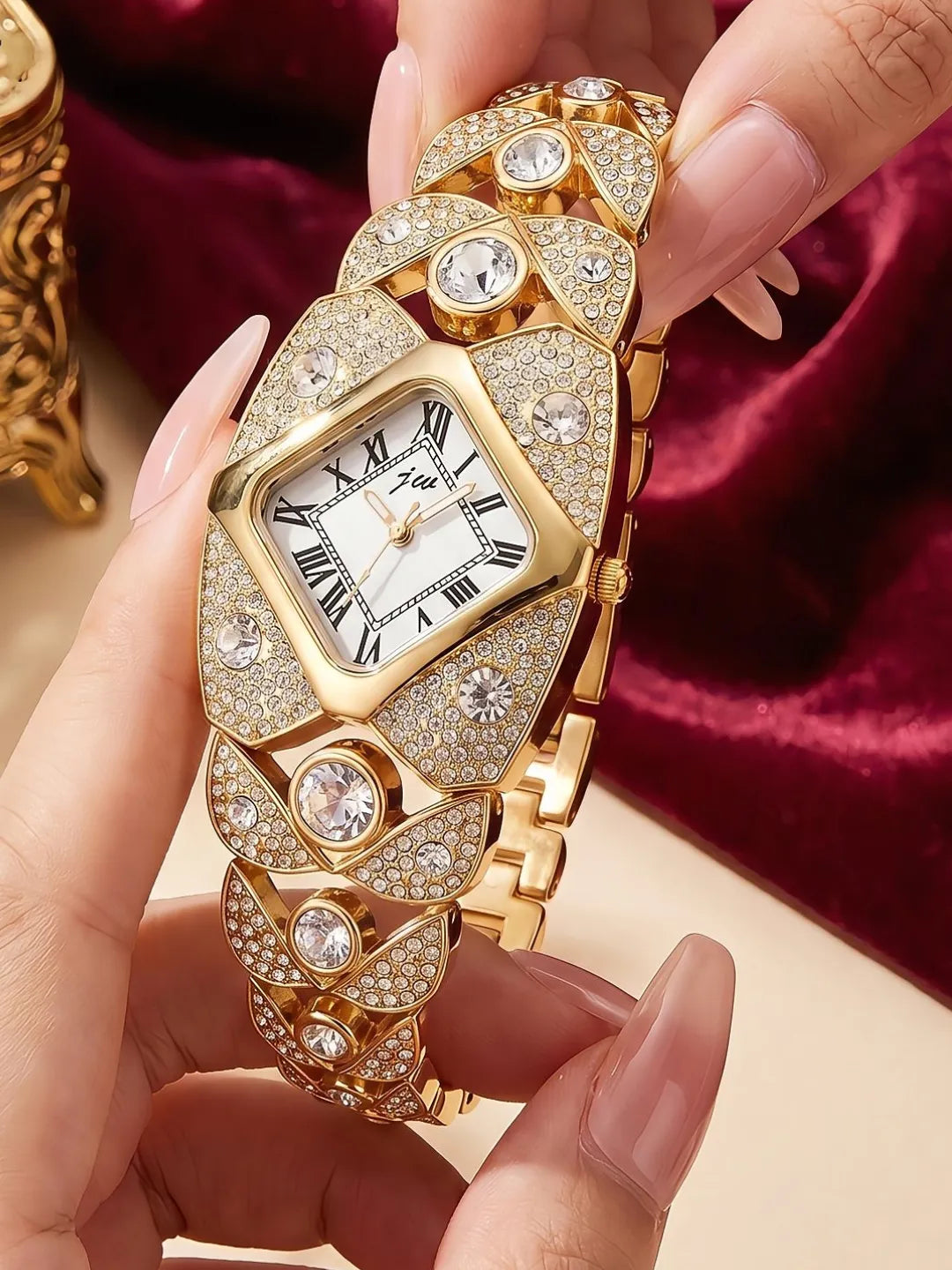 GLAM TIME GOLD