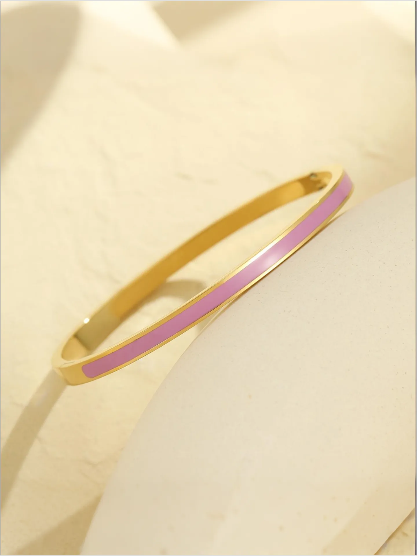 MILA ENAMEL CUFF