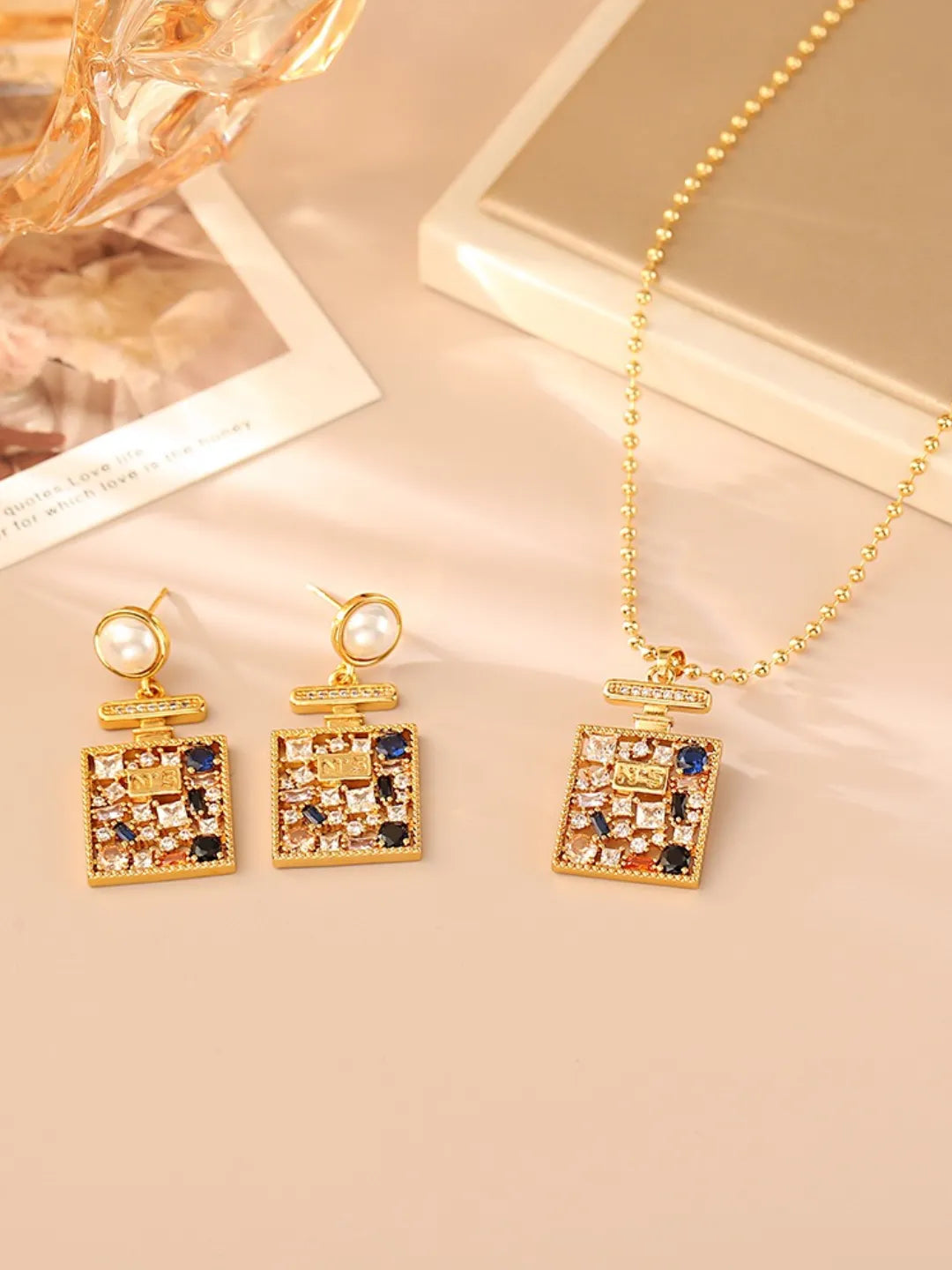 PERFUME PENDANT SET