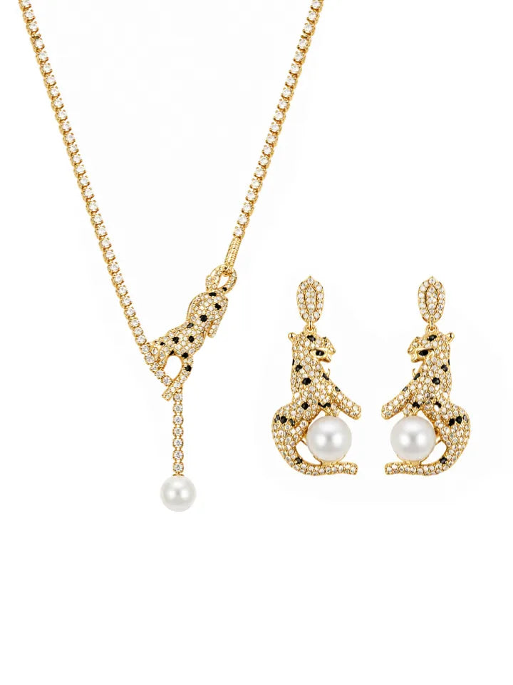 PAVÉ CHEETAH NECKLACE