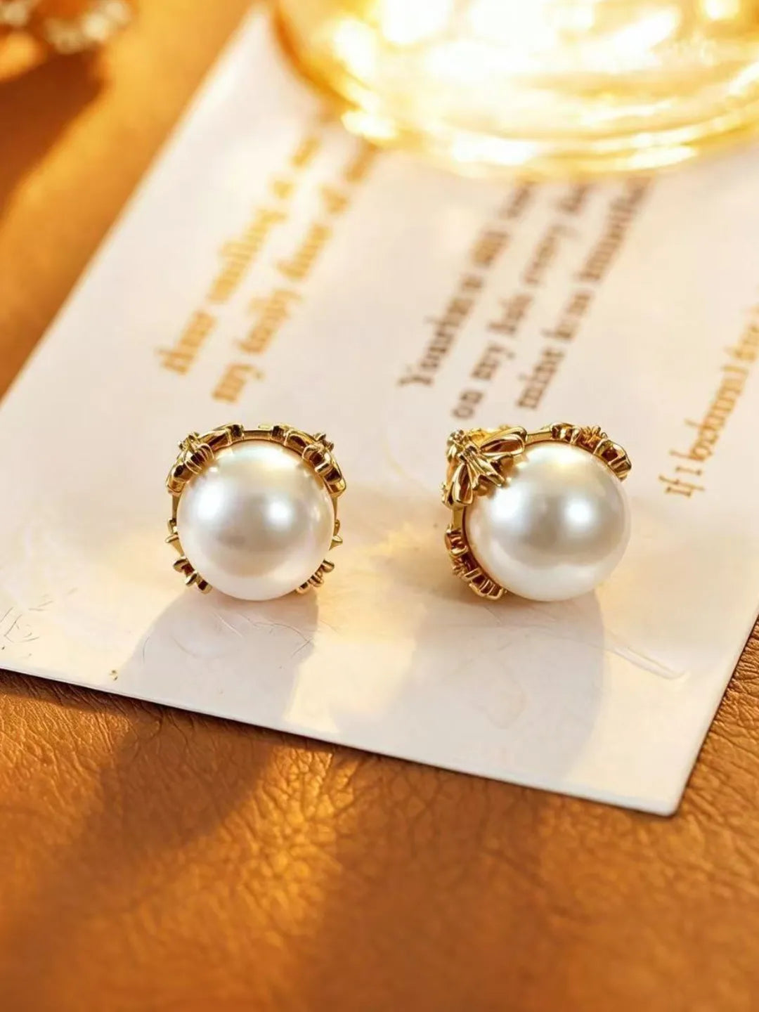 VINTAGE PEARL STUDS
