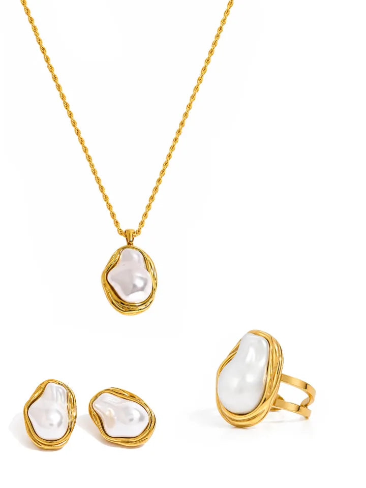 STATEMENT PEARL SET