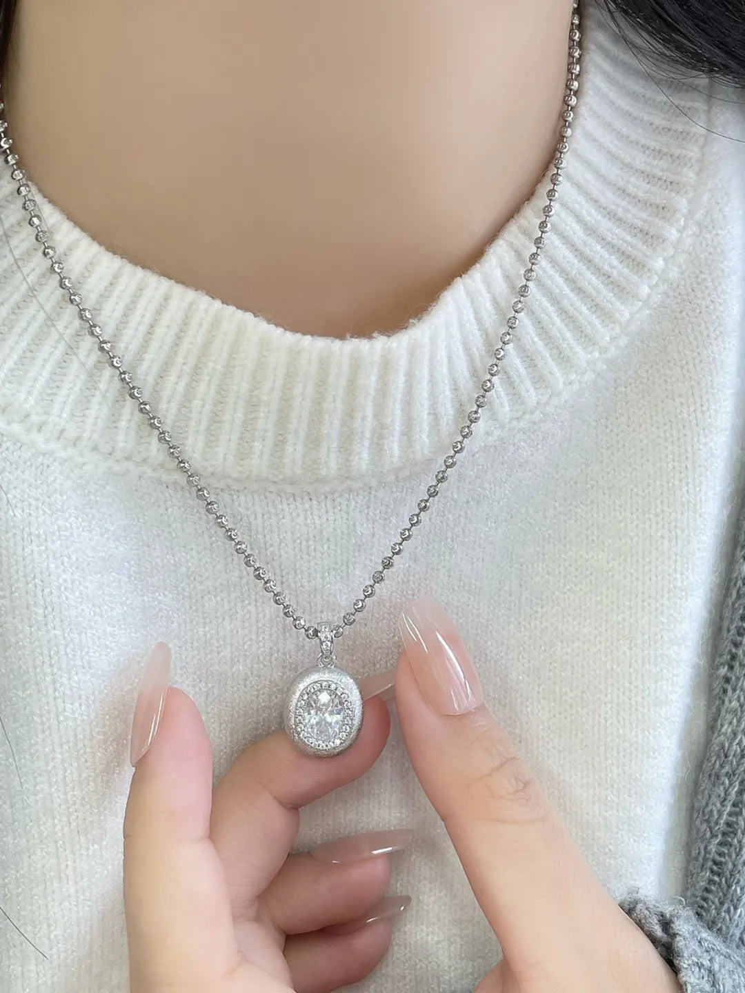 MATTE CZ VINTAGE PENDANT