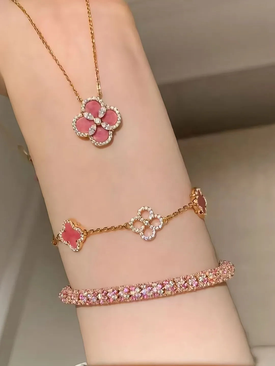 ROSE QUARTZ CLOVER JEWELRY