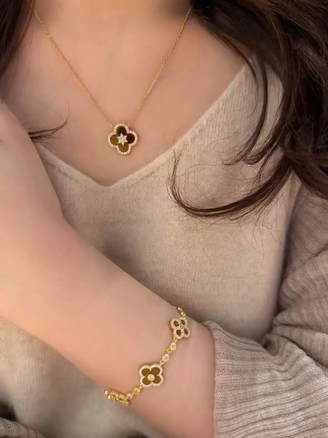 TIGER’S EYE CLOVER JEWELRY