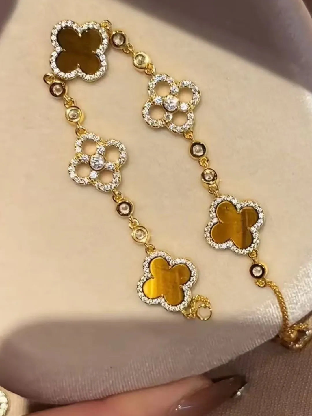 TIGER’S EYE CLOVER JEWELRY