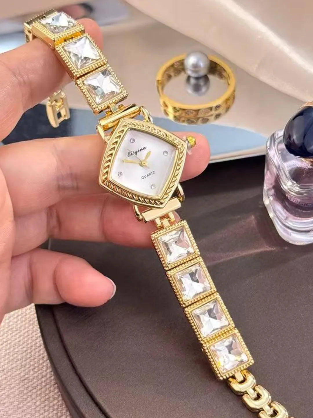 CUBE SUGAR WATCH – GIFTABLE