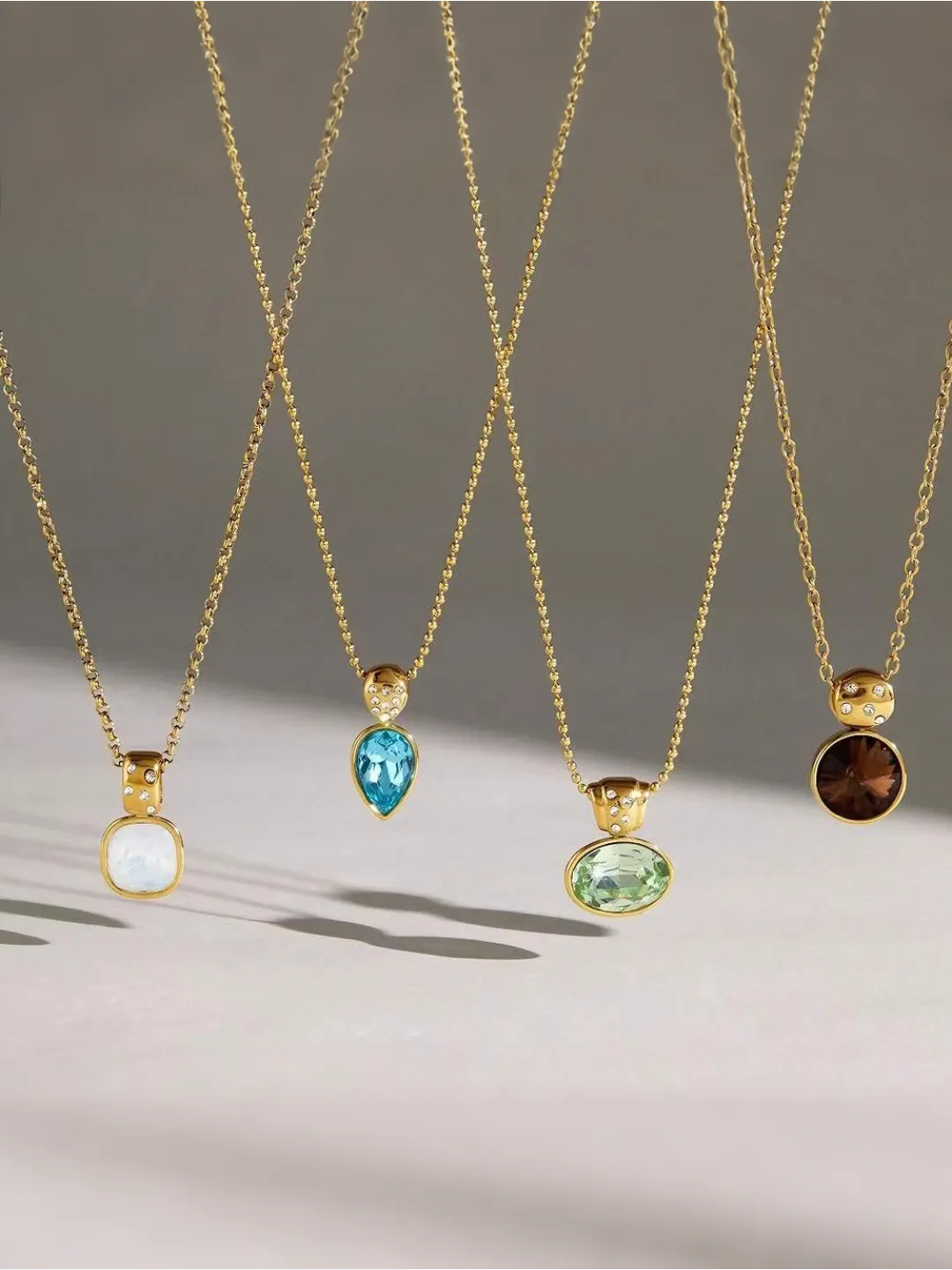 AZURE DEW NECKLACE