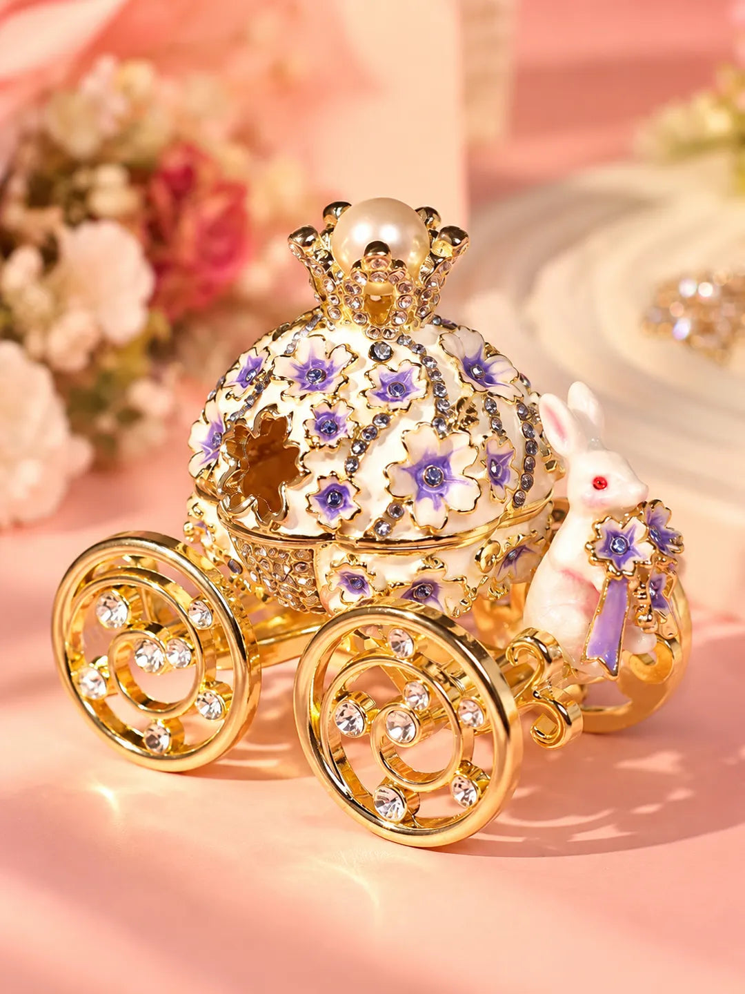 BUNNY CARRIAGE BOX