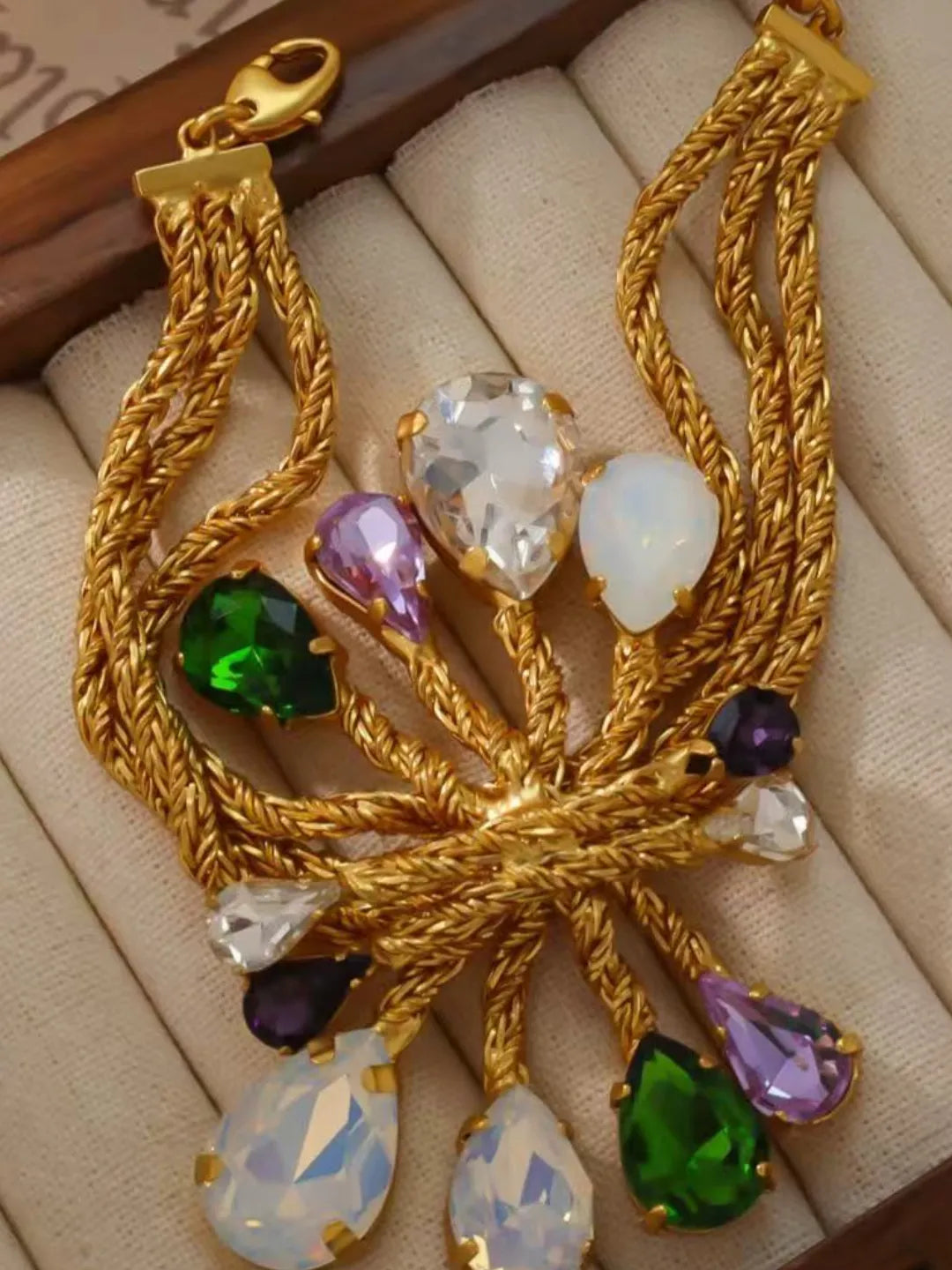 VINTAGE PALACE FIREWORK JEWELRY