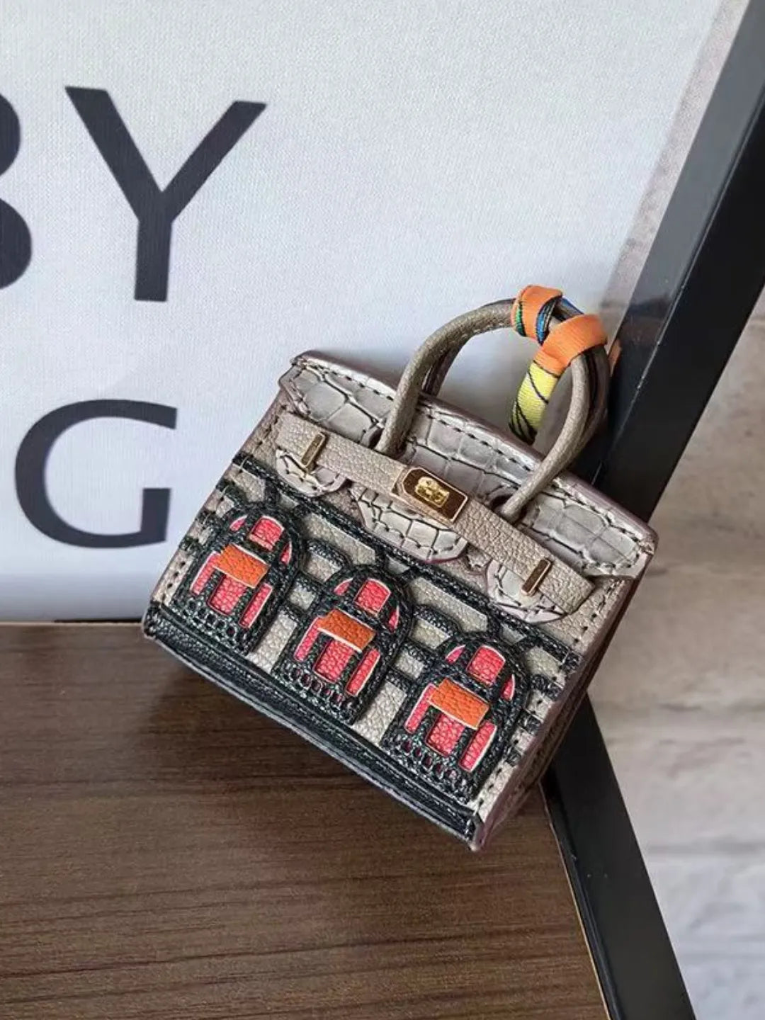 HOUSE MINI BAG