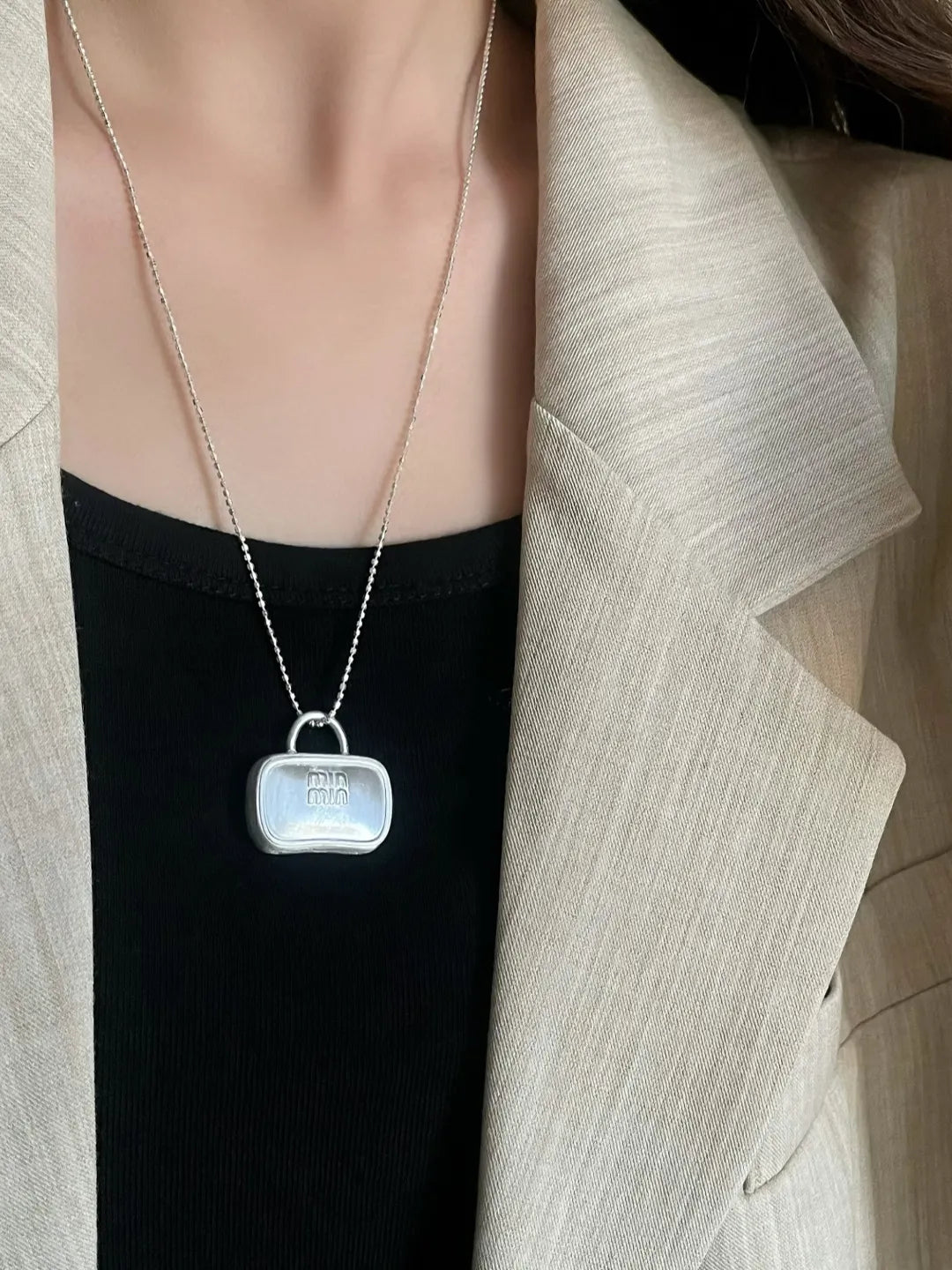 INITIAL BAG PENDANT