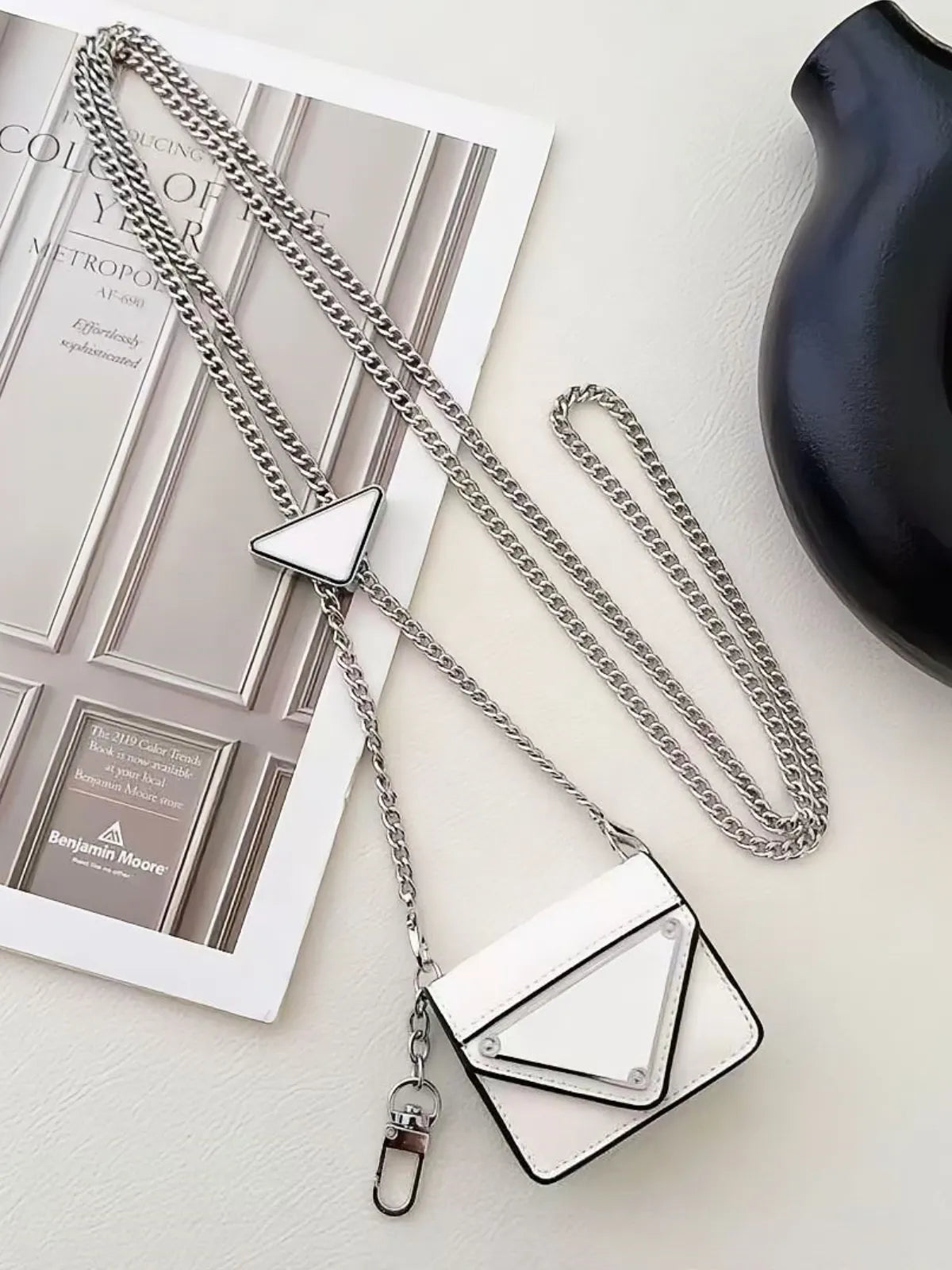 LONG CHAIN EARBUDS