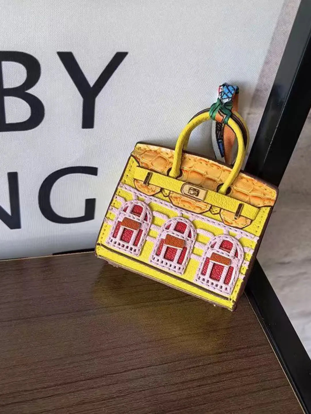 HOUSE MINI BAG