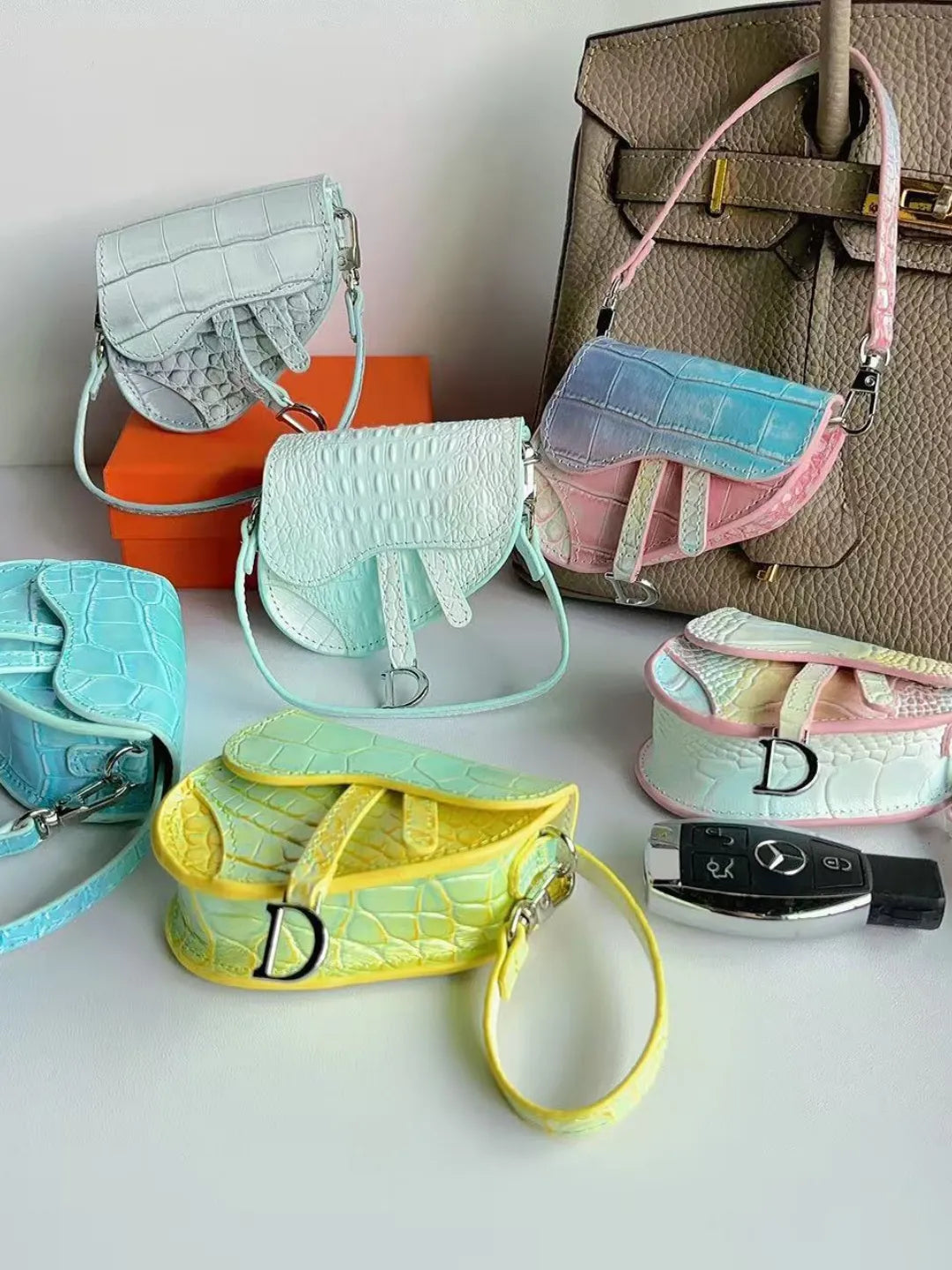 CURVE MINI BAG