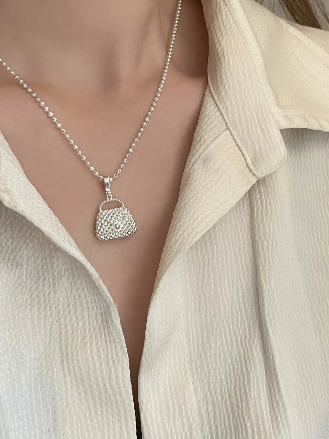 SWEET WOVEN BAG PENDANT