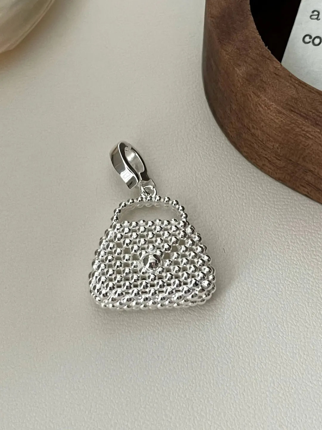 SWEET WOVEN BAG PENDANT