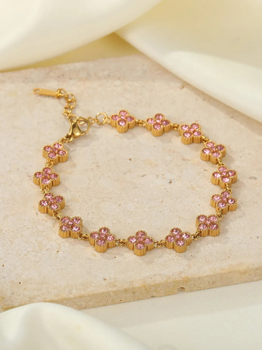 GOLDEN BLOOM BRACELET