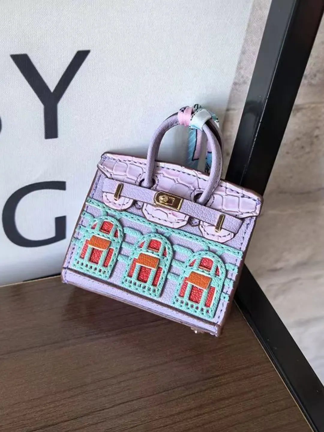 HOUSE MINI BAG
