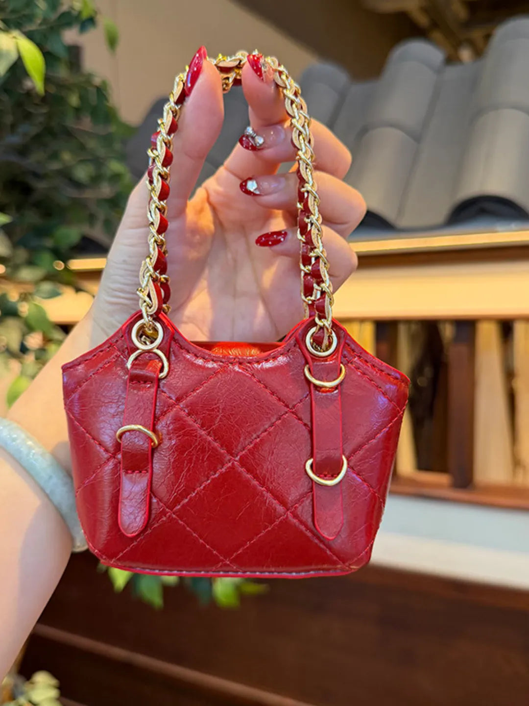 QUILTED SILVER MINI