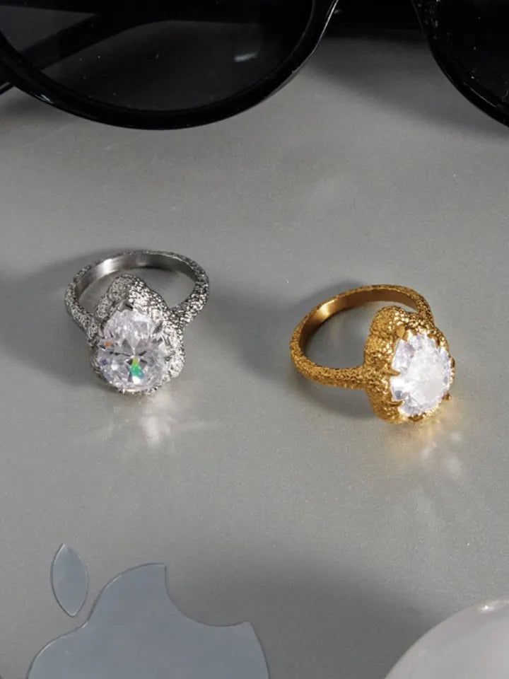 GLITTER ZIRCON RING