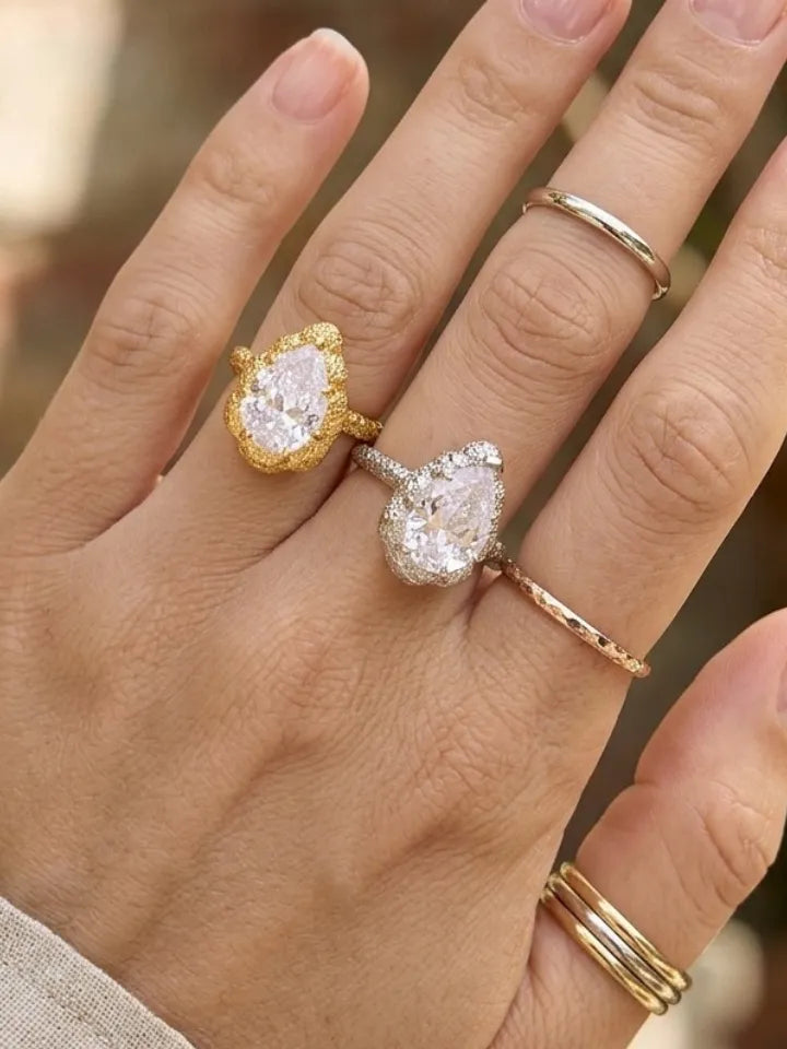GLITTER ZIRCON RING