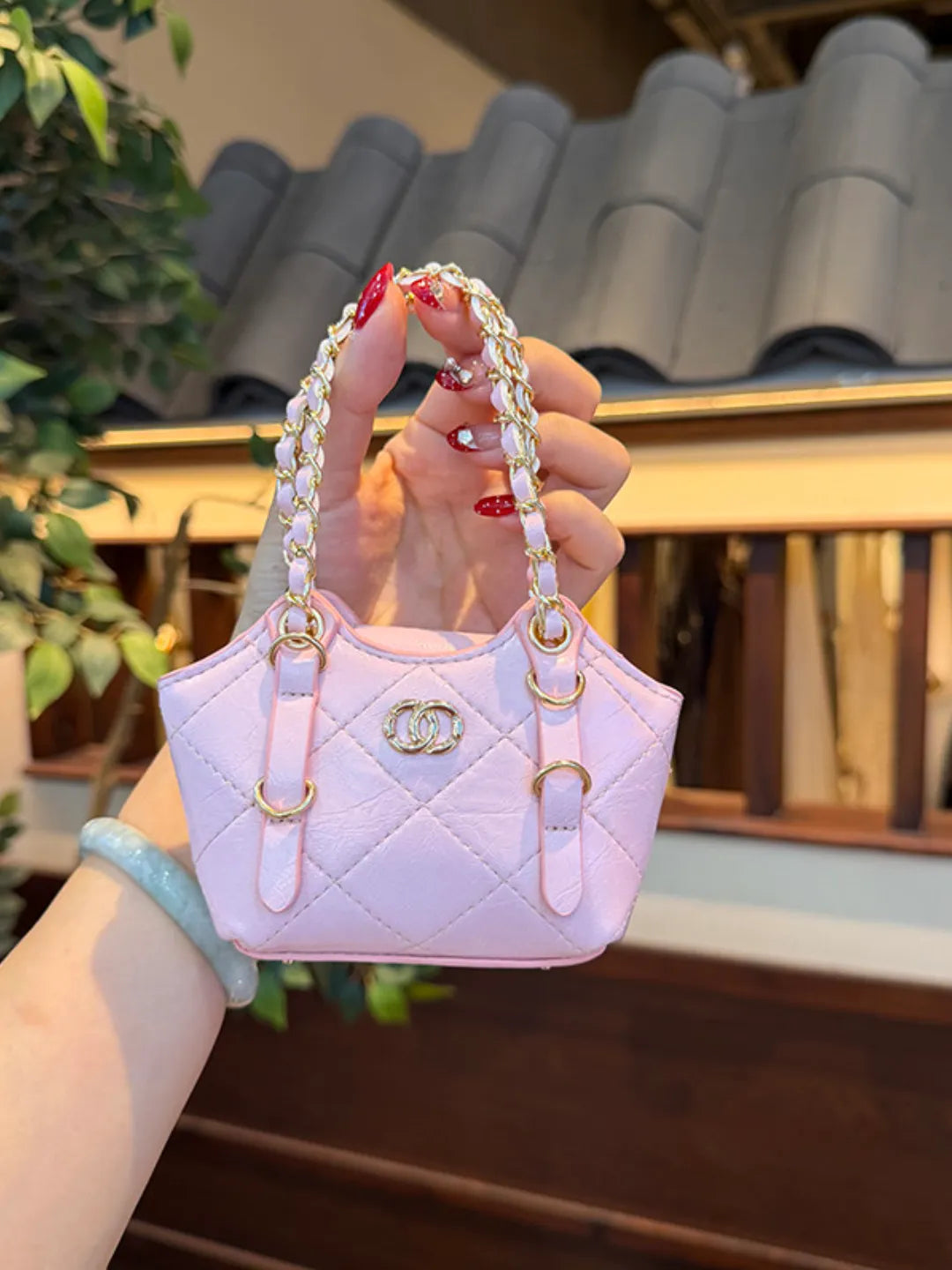 QUILTED SILVER MINI