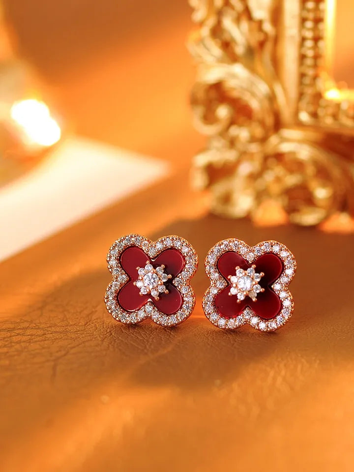 RED CLOVER SET