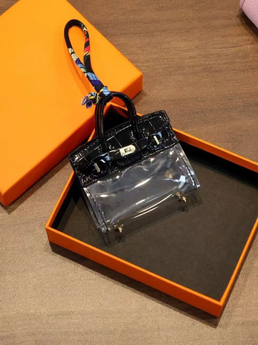 CLEAR TEXTURE BAG