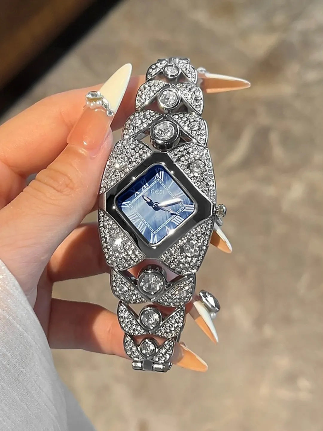 GLAM SILVER