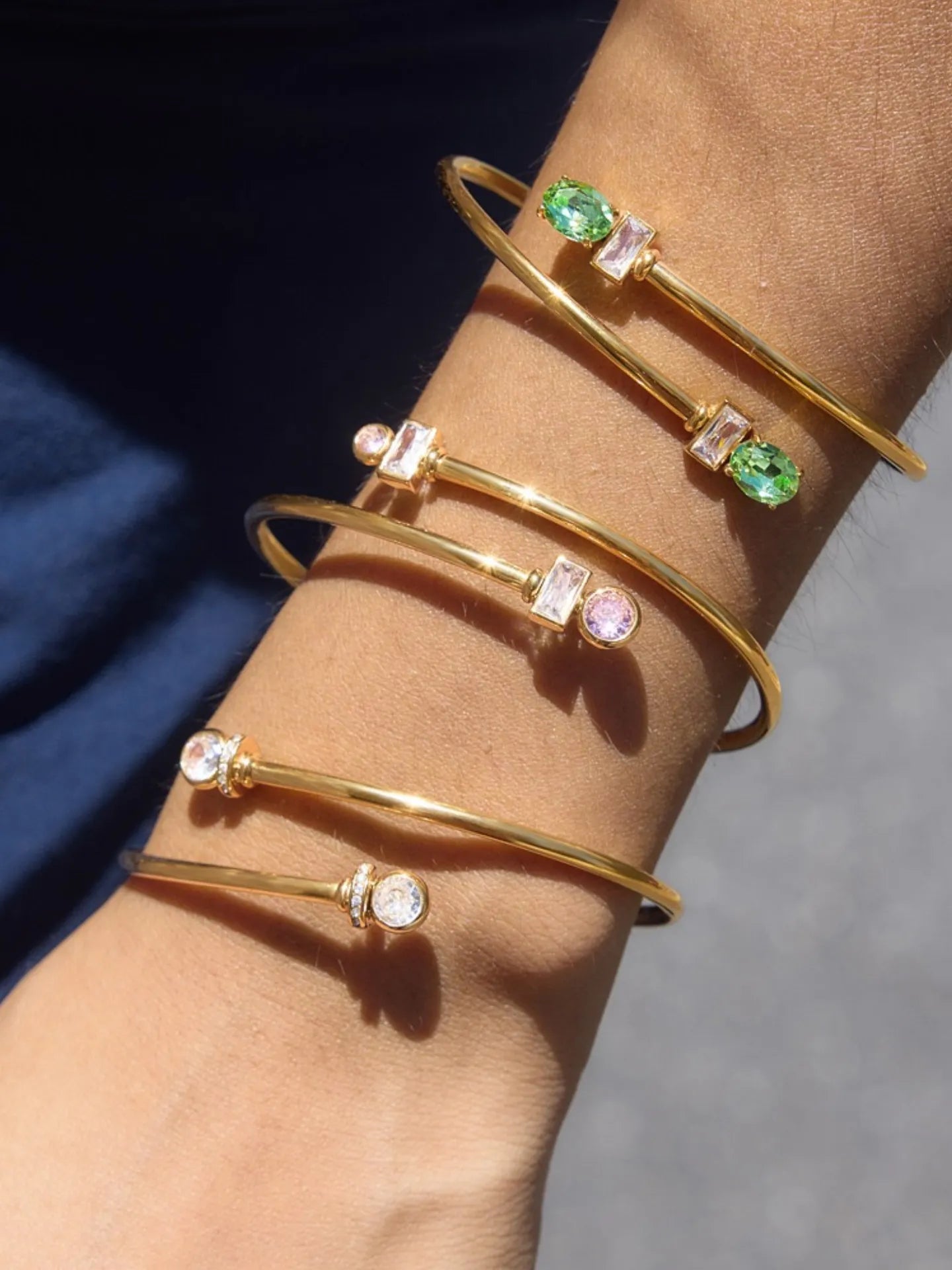 GEM LINE BANGLE