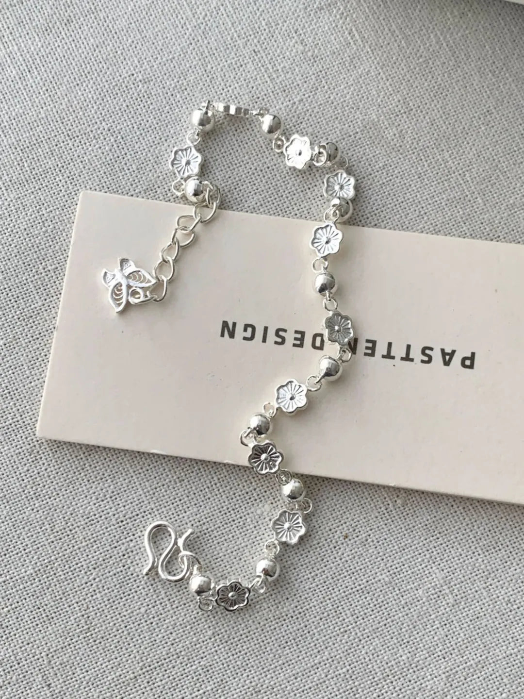 PEACH BLOOM SILVER BRACELET