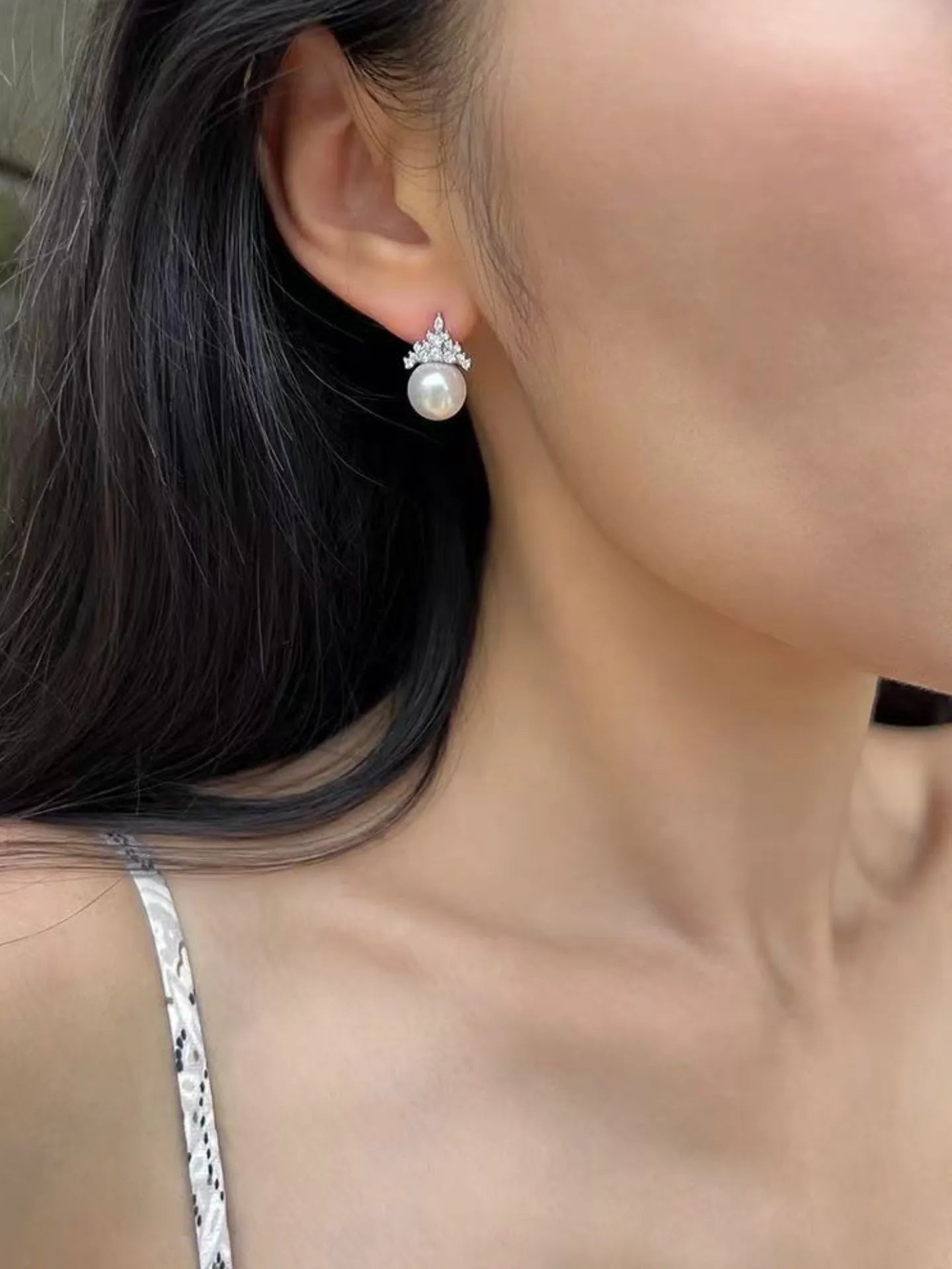 CROWN PEARL EARRINGS